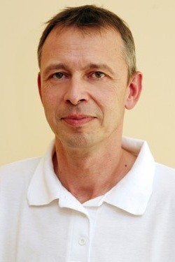 Dr. Iványi Zoltán